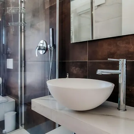 Contrada Sant'elia - By Myhomeincomo Appartement
