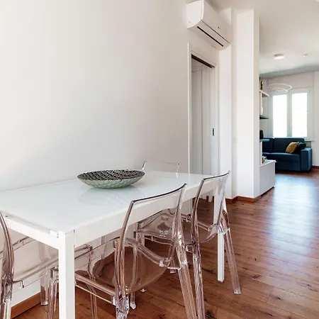 Apartmán Contrada Sant'elia - By Myhomeincomo Como