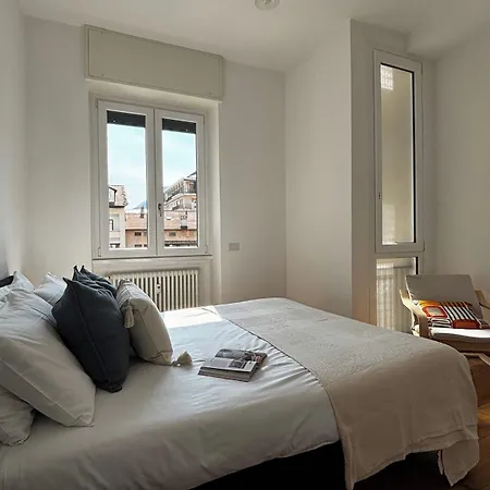 Contrada Sant'elia - By Myhomeincomo Apartment *
