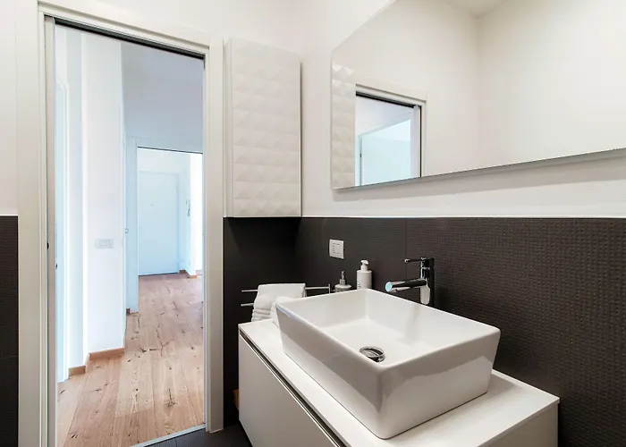 Contrada Sant'elia - By Myhomeincomo דירה *