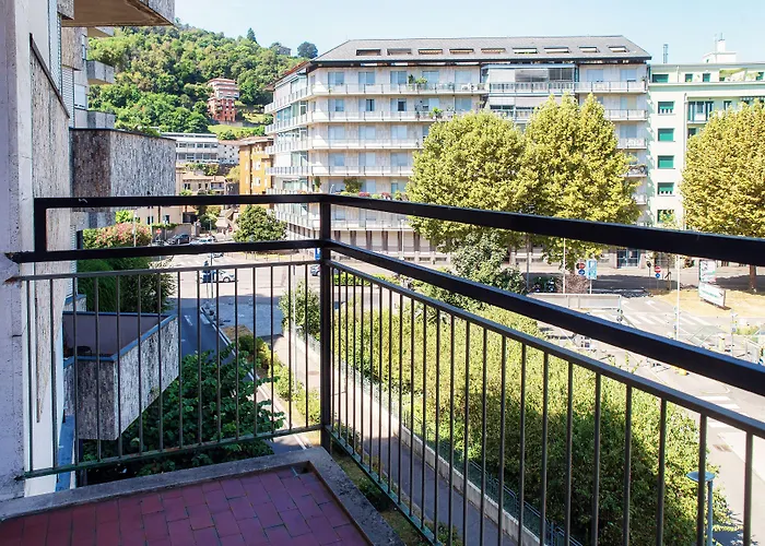 Contrada Sant'elia - By Myhomeincomo *