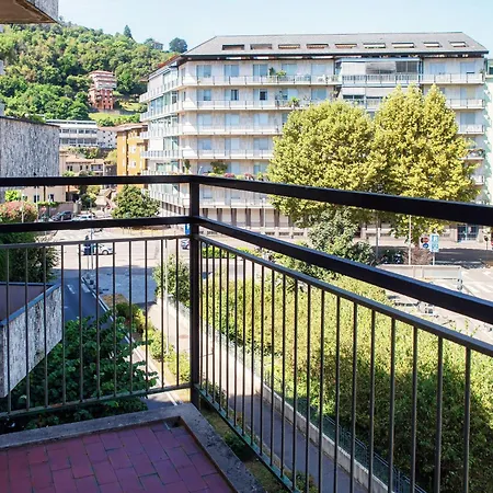 Apartment Contrada Sant'elia - By Myhomeincomo *